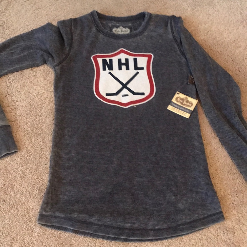 NHL women’s long sleeve NwT